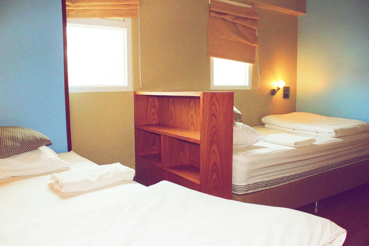 Tawan Bed Club Hostel Τσιάνγκ Μάι Εξωτερικό φωτογραφία
