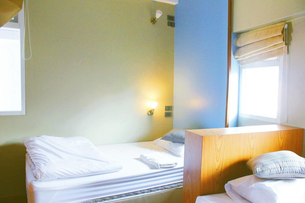 Tawan Bed Club Hostel Τσιάνγκ Μάι Εξωτερικό φωτογραφία